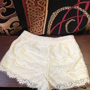 Cream Lace Shorts, great condition!